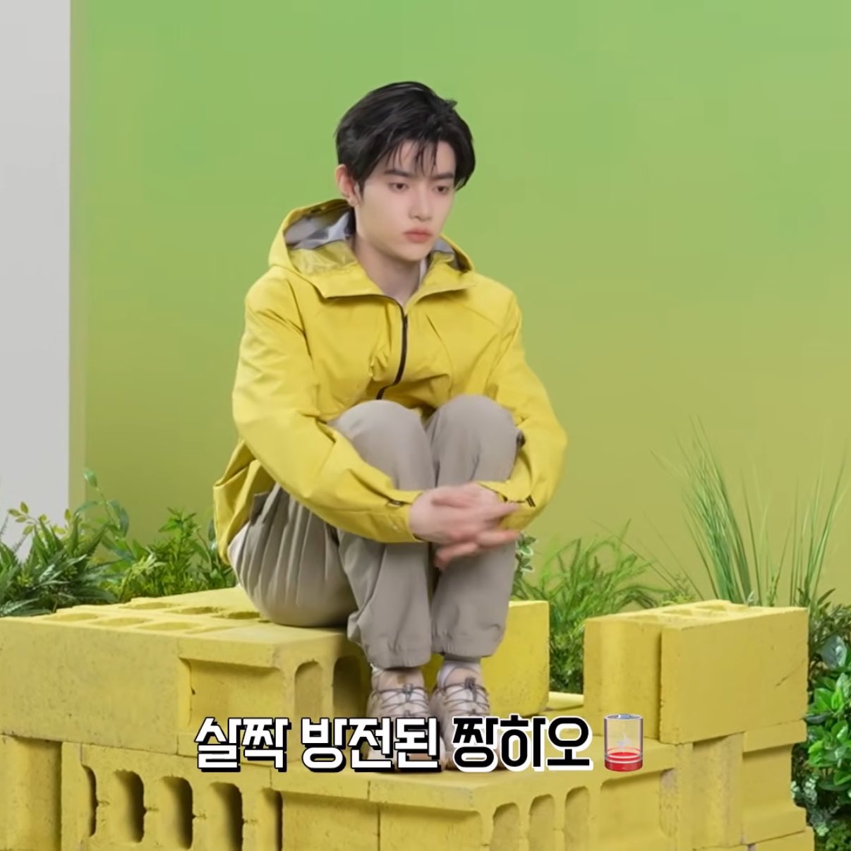 A moment captured by Zhang Hao (ZEROBASEONE)'s fan