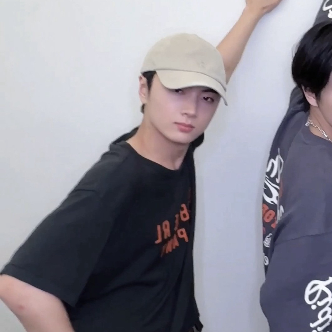 Behind-the-scenes cut of Jay (ENHYPEN)