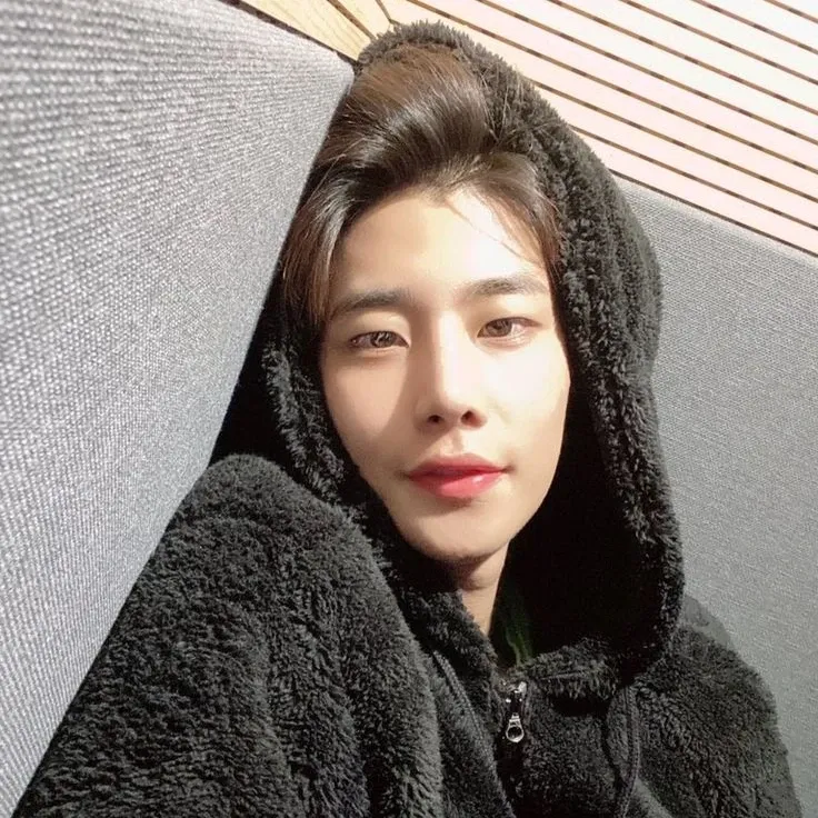 Recent activity shot of MJ (ASTRO)