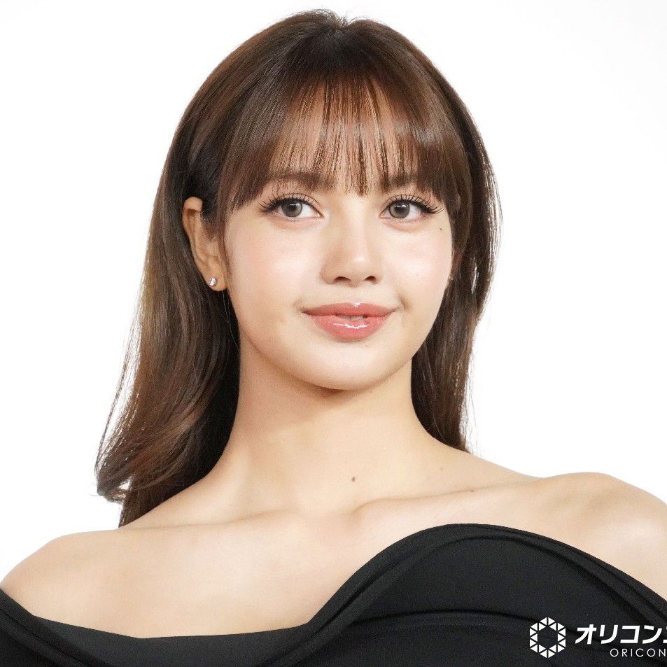 Momen yang diabadikan oleh penggemar Lisa (BLACKPINK)