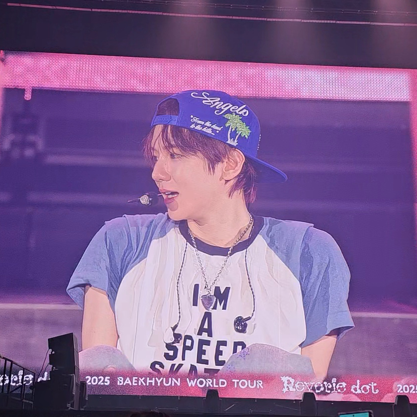 Foto terbaru Baekhyun (EXO)