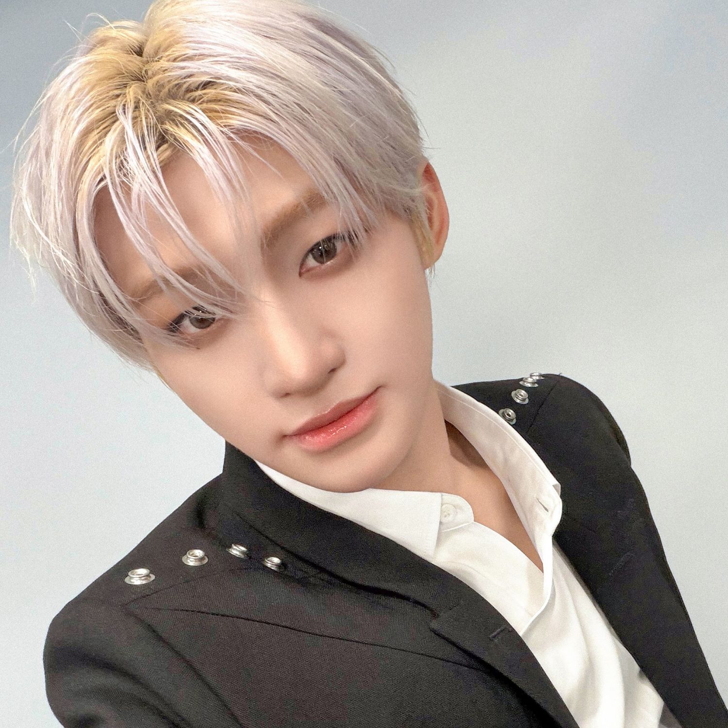 Behind-the-scenes cut of TWS