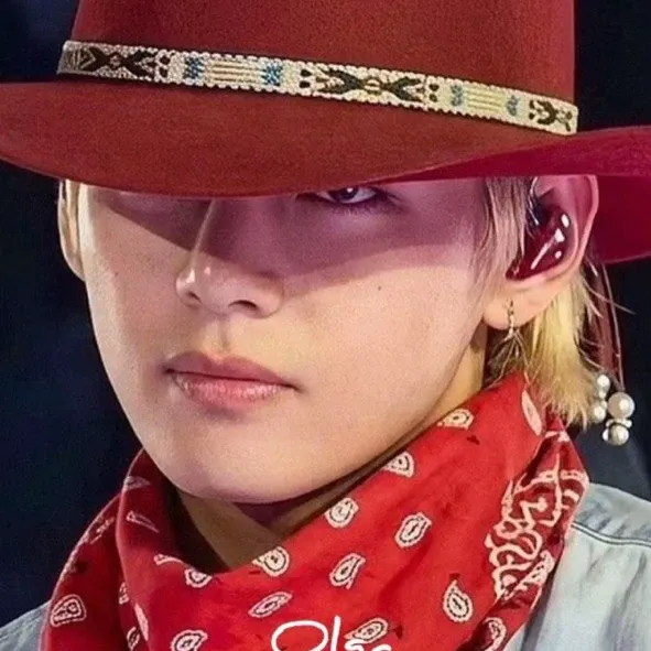 Recent activity shot of V (BTS)
