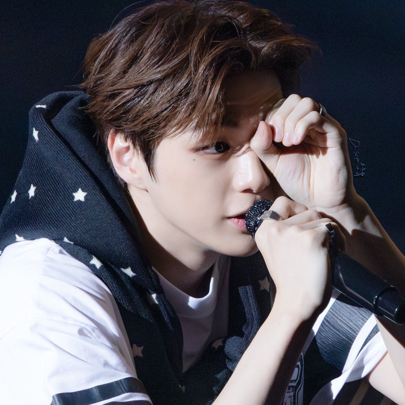 Momen yang diabadikan oleh penggemar Kang Daniel