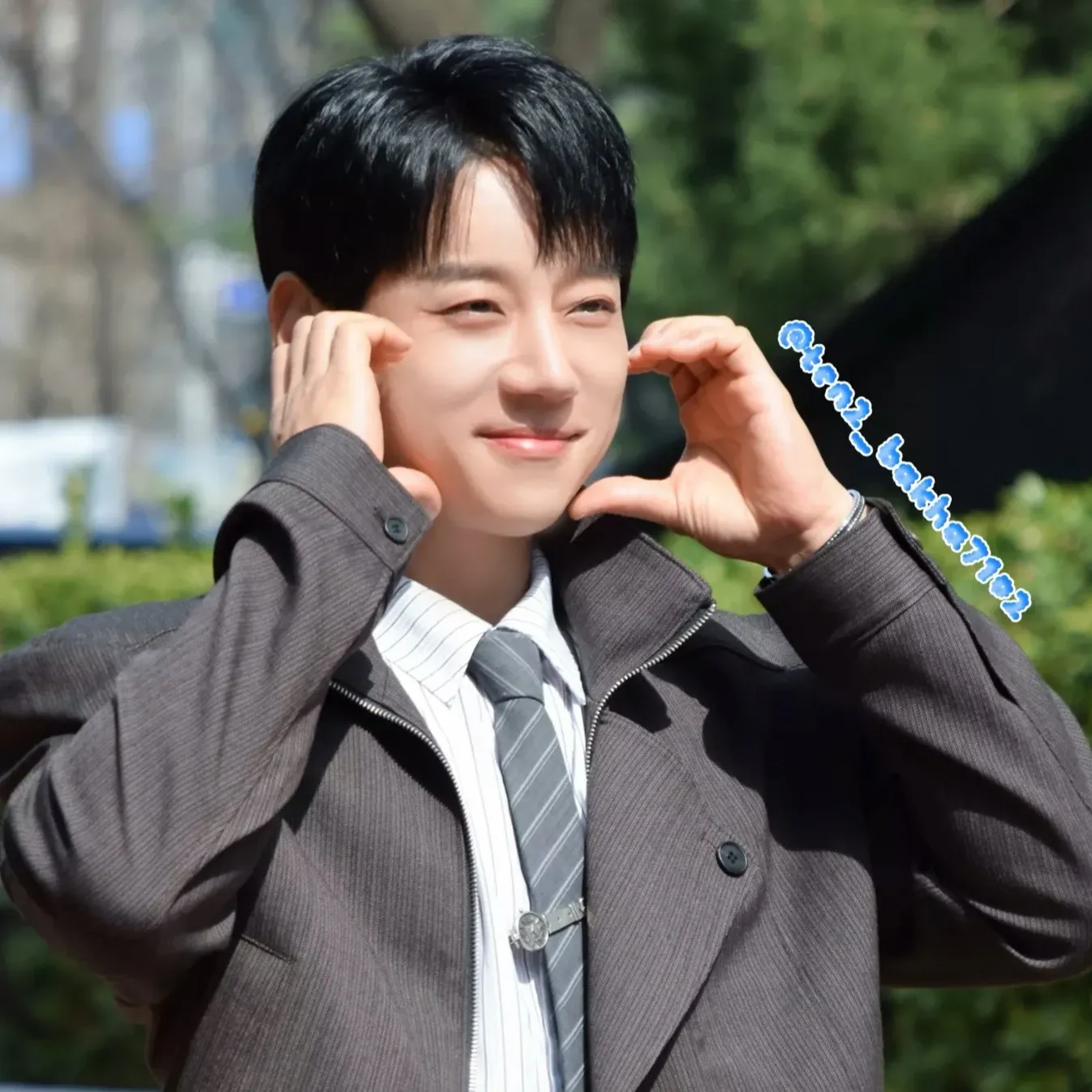 Behind-the-scenes cut of Hwang Chiyeol