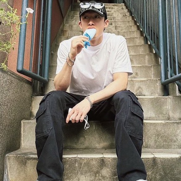 A moment captured by Bang Chan (Stray Kids)'s fan
