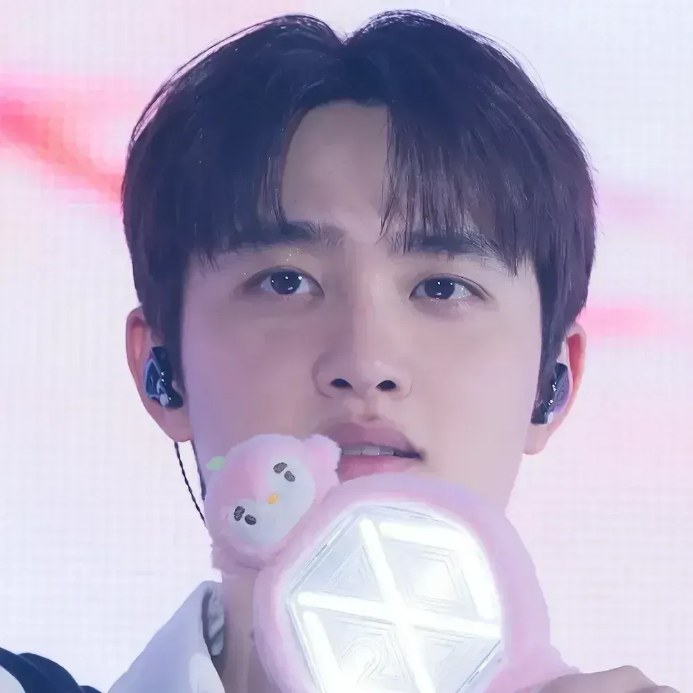 D.O. (EXO)粉絲拍下的瞬間