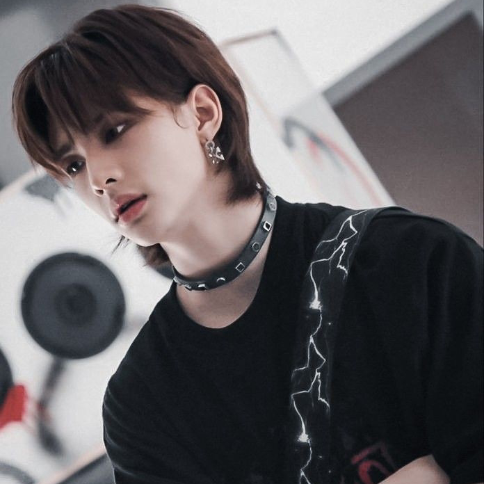 Behind-the-scenes cut of Felix (Stray Kids)