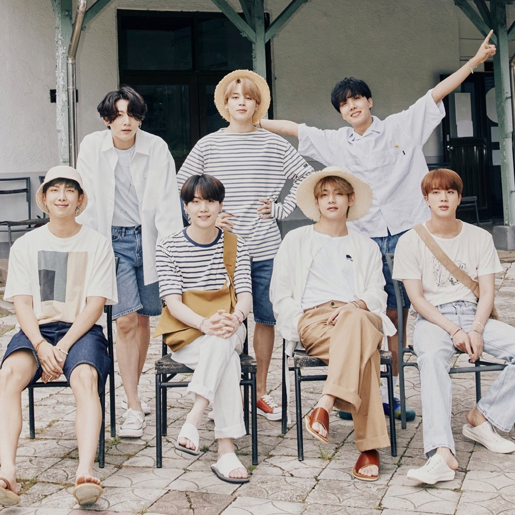 Foto aktivitas terbaru BTS