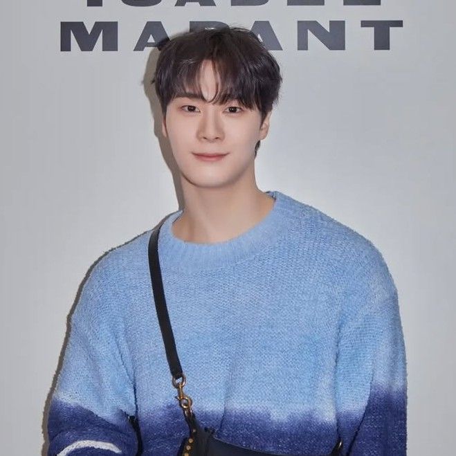 A moment captured by Moonbin (ASTRO)'s fan