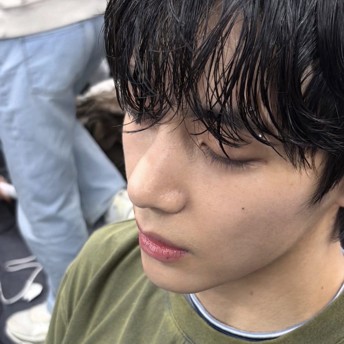 Momen yang diabadikan oleh penggemar V (BTS)