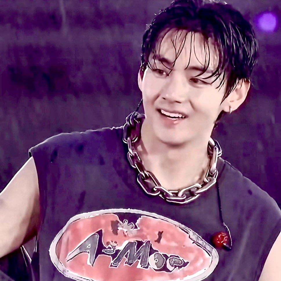 Recent activity shot of V (BTS)