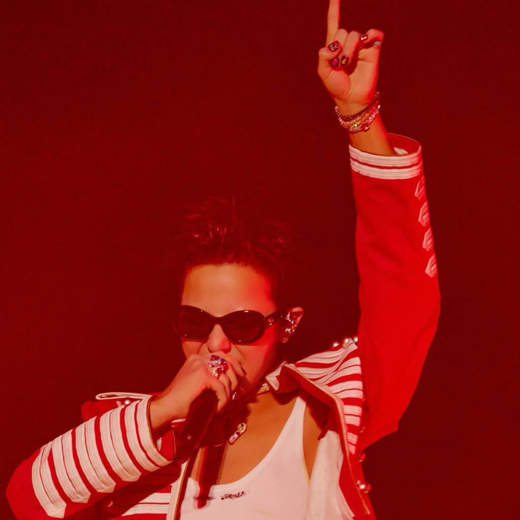 Recent activity shot of G-DRAGON (BIGBANG)