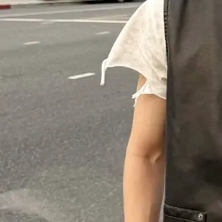 A moment captured by Donghwa (KickFlip)'s fan