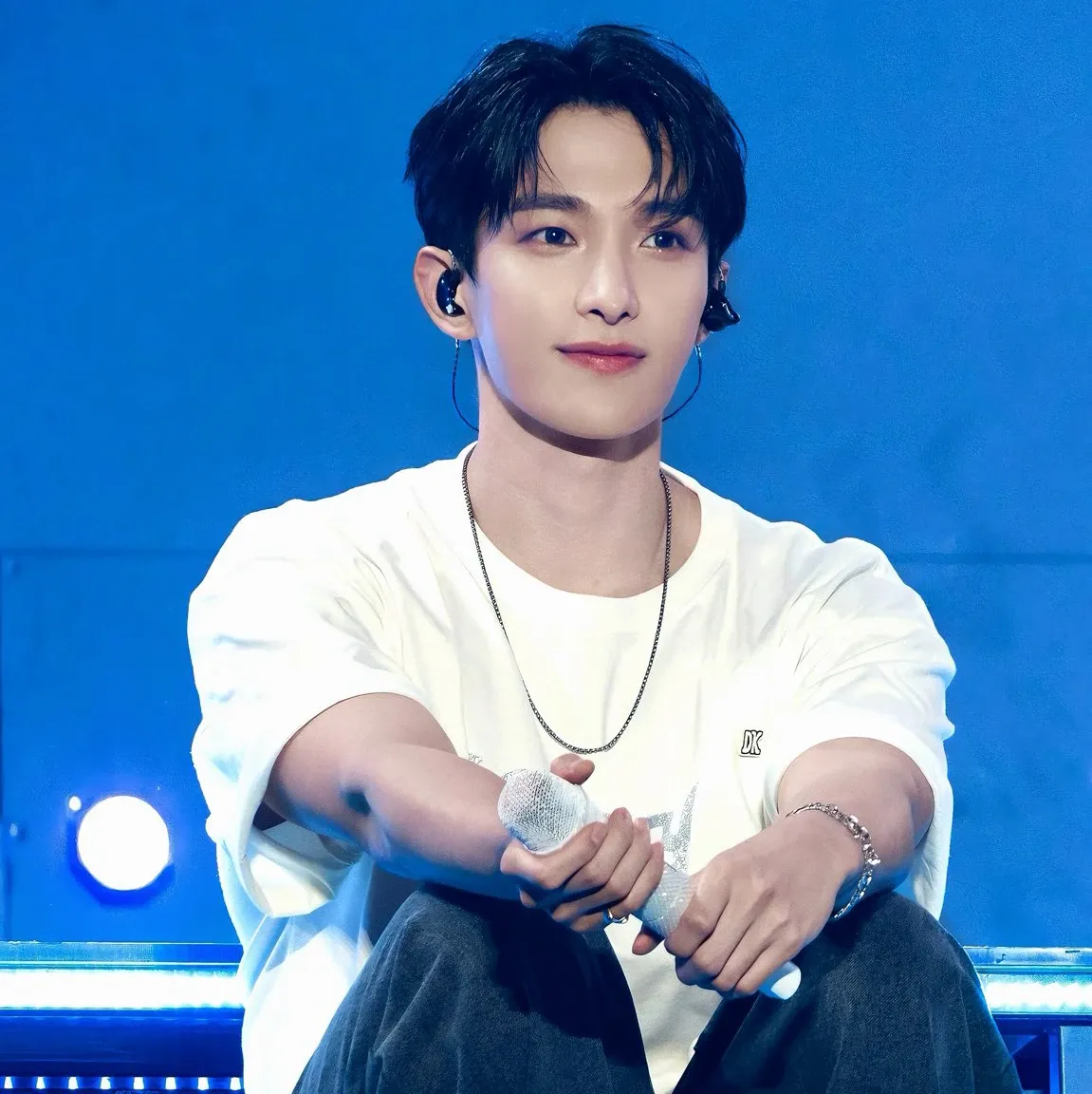 A moment captured by DK (SEVENTEEN)'s fan
