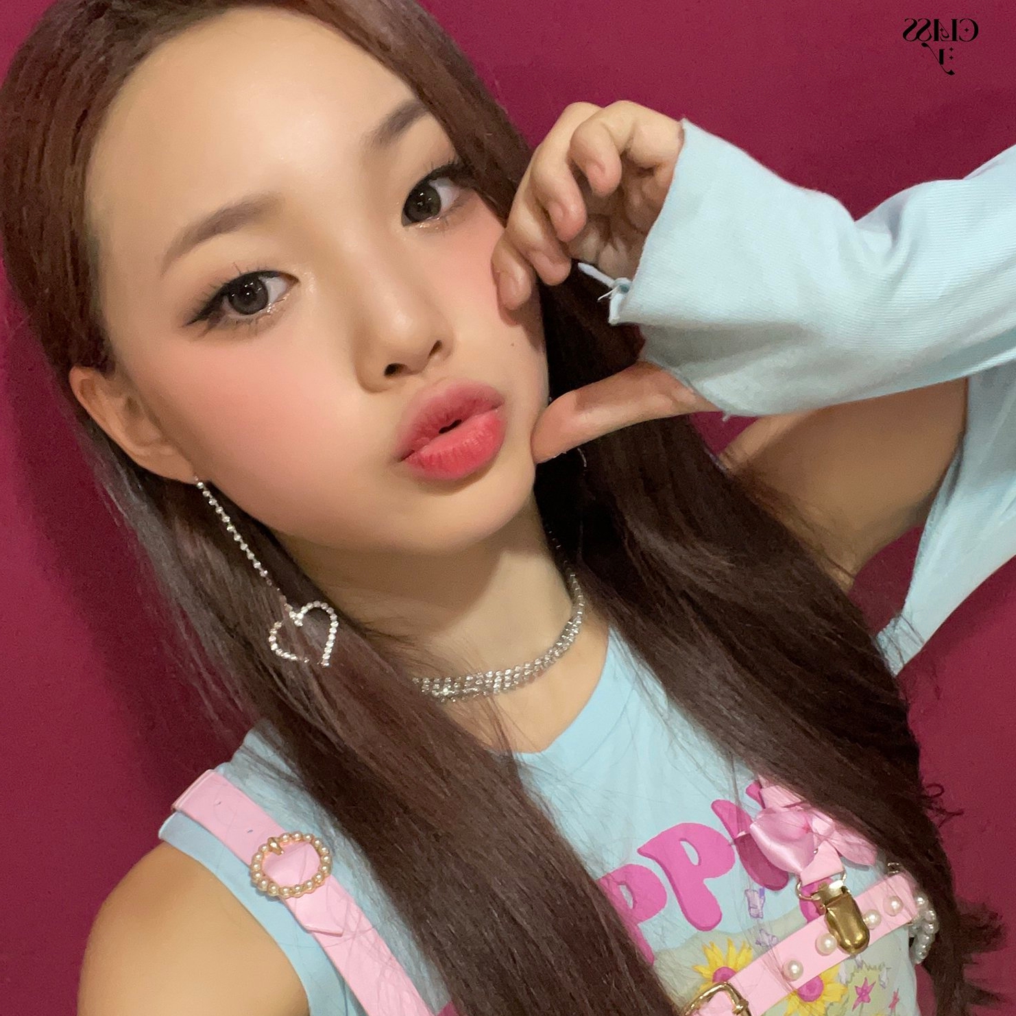 Recent activity shot of Park Boeun (CLASS:y)