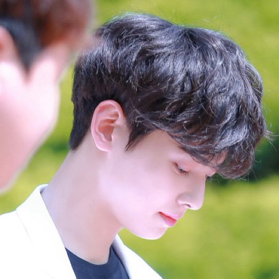 A moment captured by Eunwoo (ASTRO)'s fan