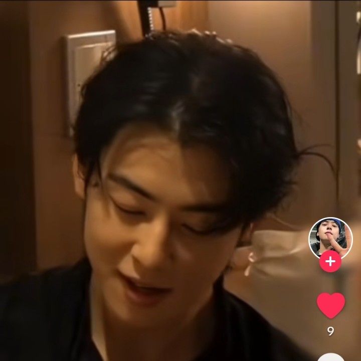 아스트로 최근 활동샷