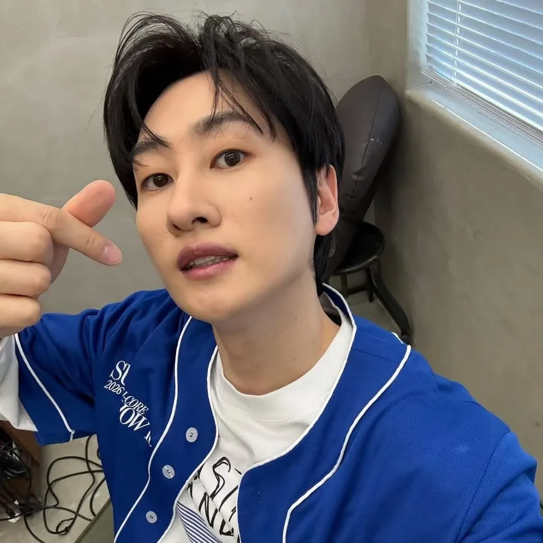 Super Junior ウニョク ファンダムコミュニティ │ KPOP人気No.1アプリ