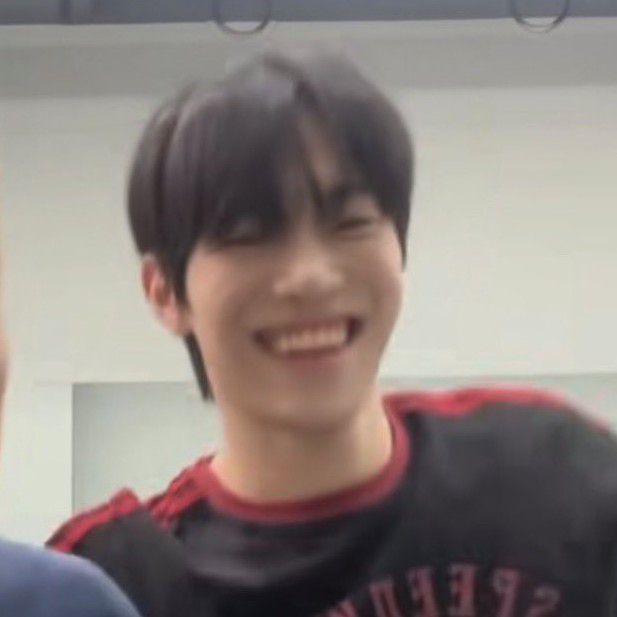 A moment captured by Park Donggyu's fan