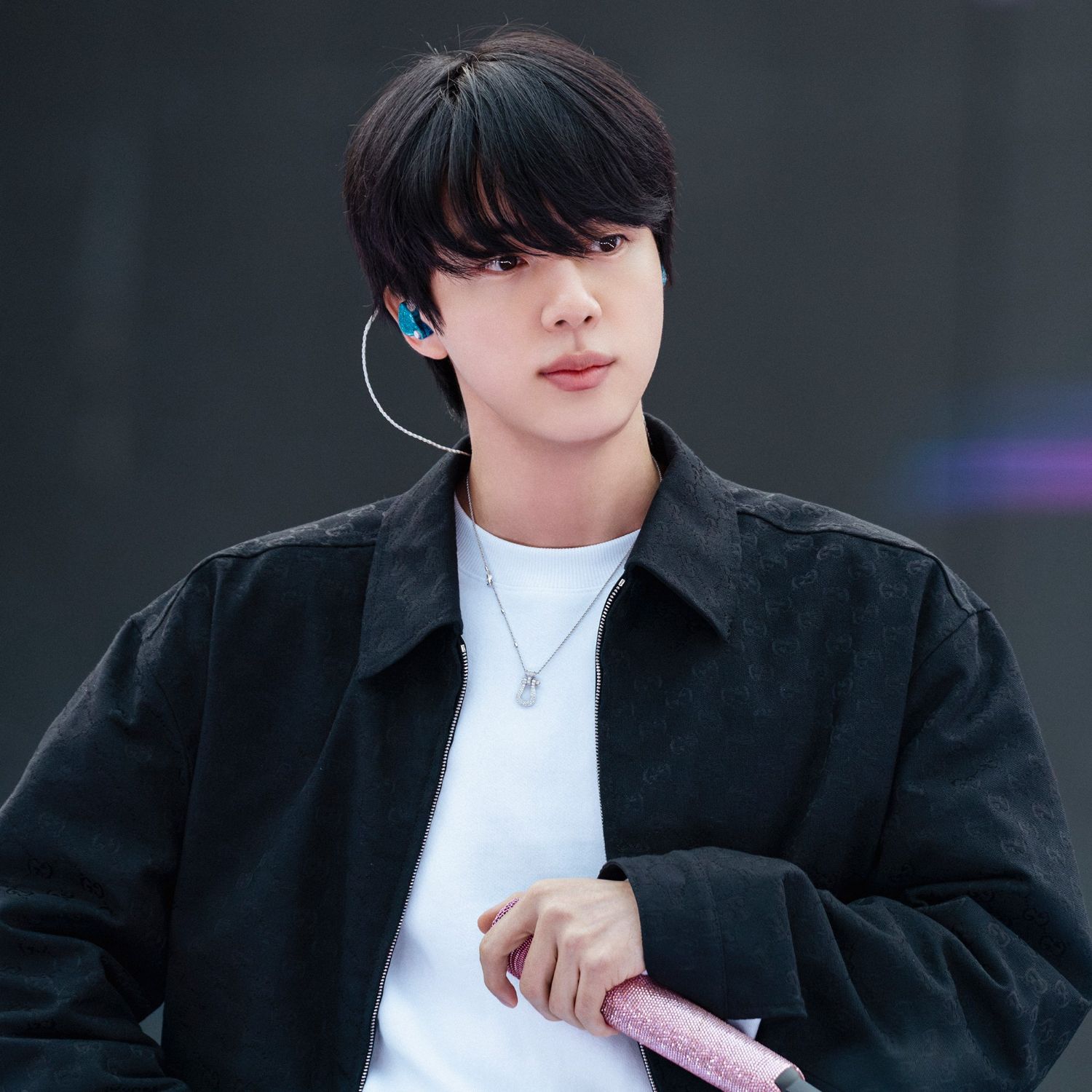 진 (방탄소년단) 최근 활동샷