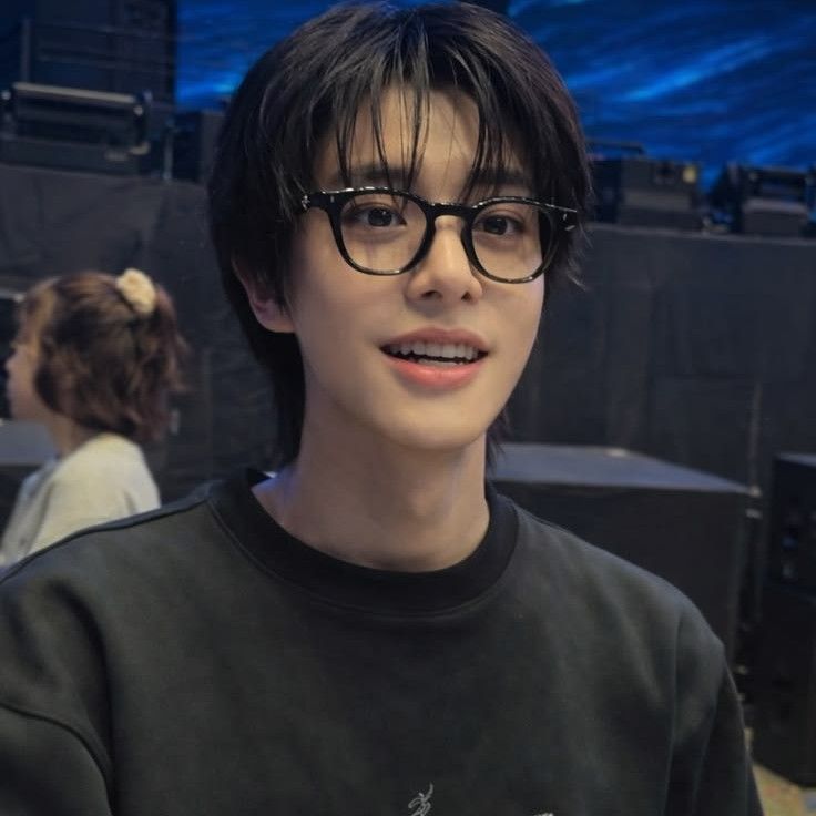 Latest photo of Jake (ENHYPEN)