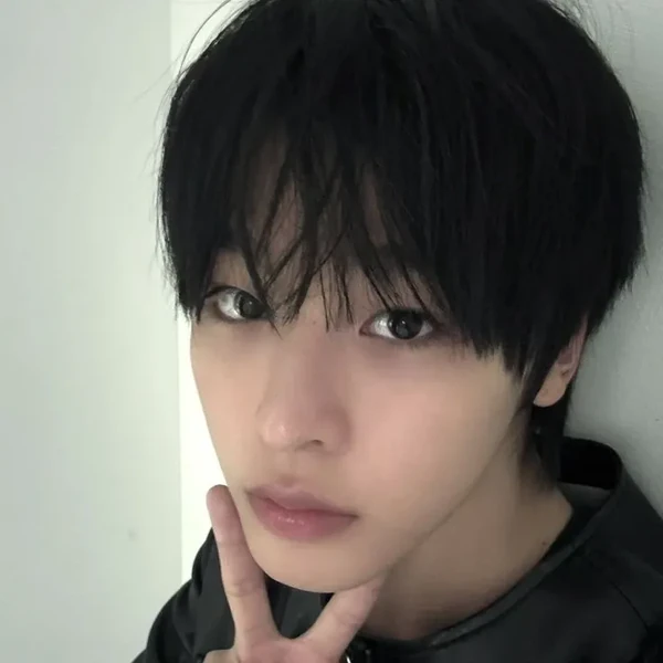 Popular profile image of Riku (NCT WISH) selected by votes