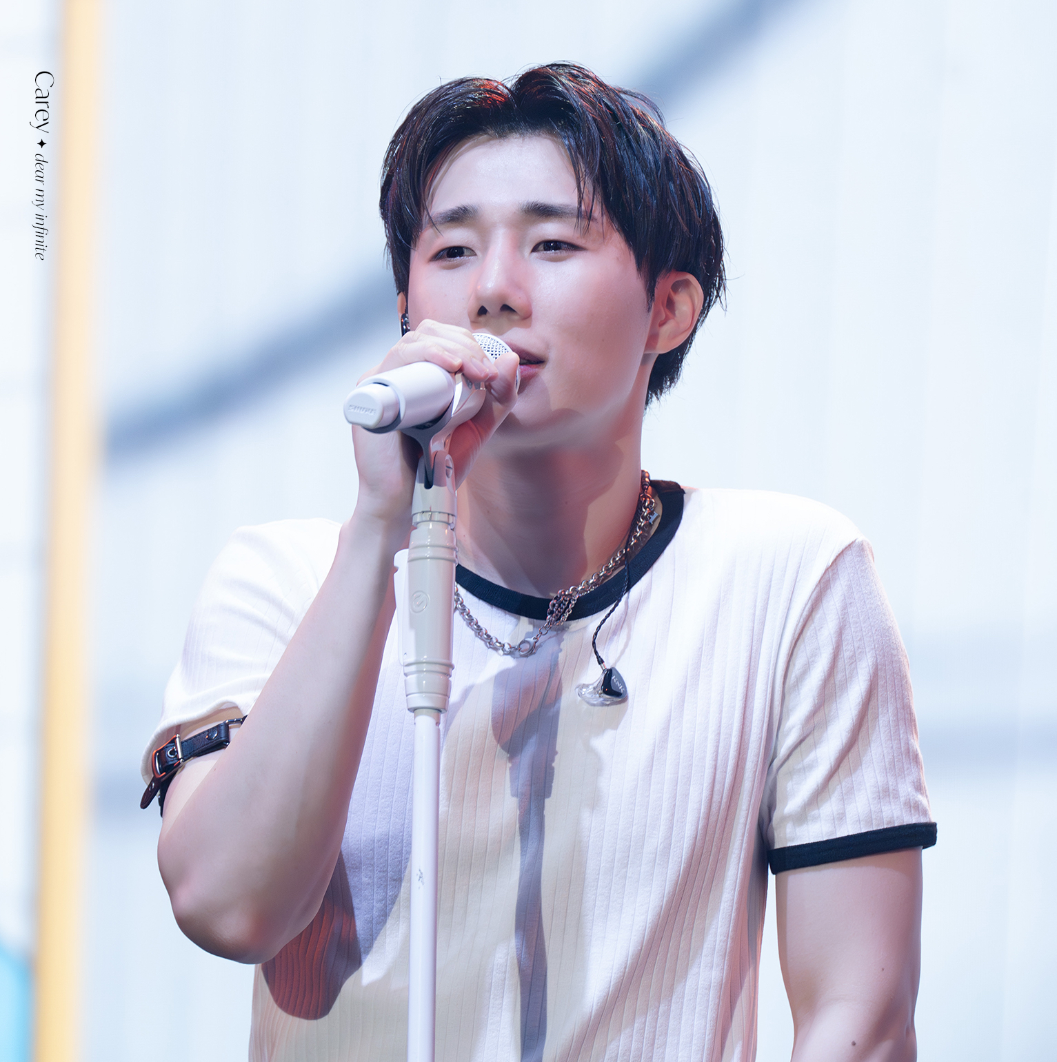 Recent activity shot of Sungkyu (INFINITE)