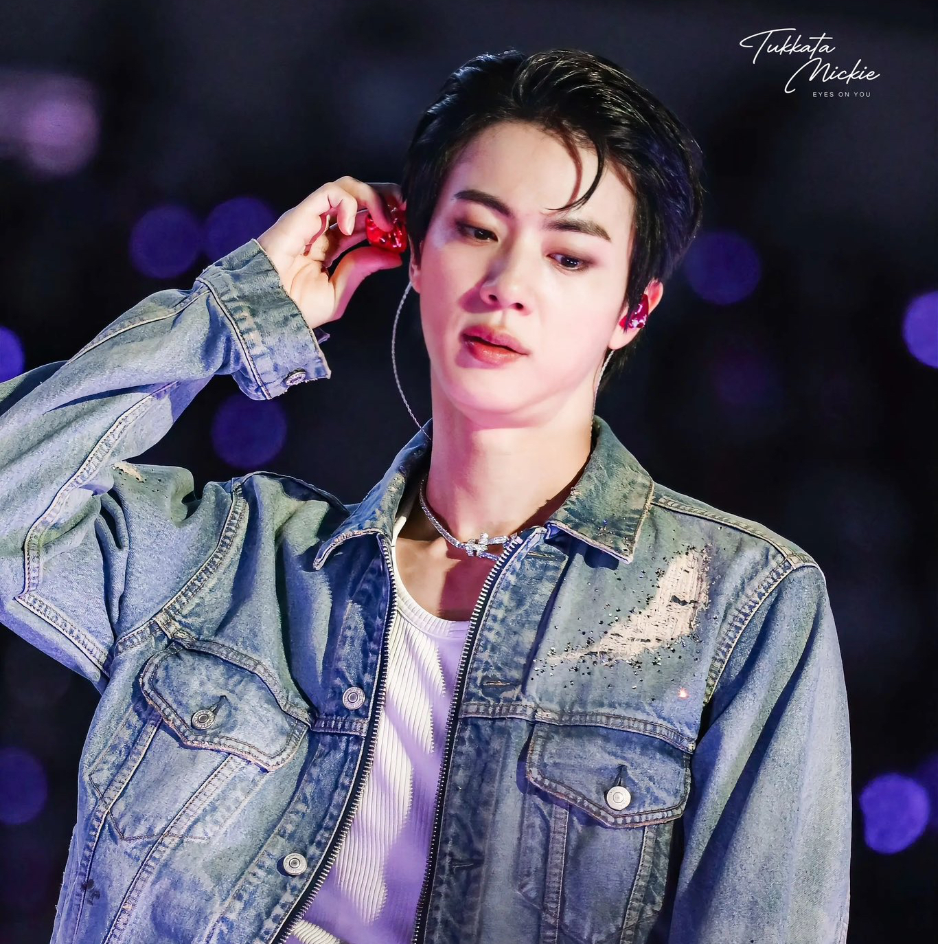 Potret di balik layar Jin (BTS)