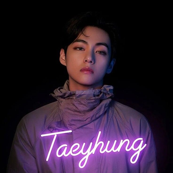 V (防弹少年团)的最新照片