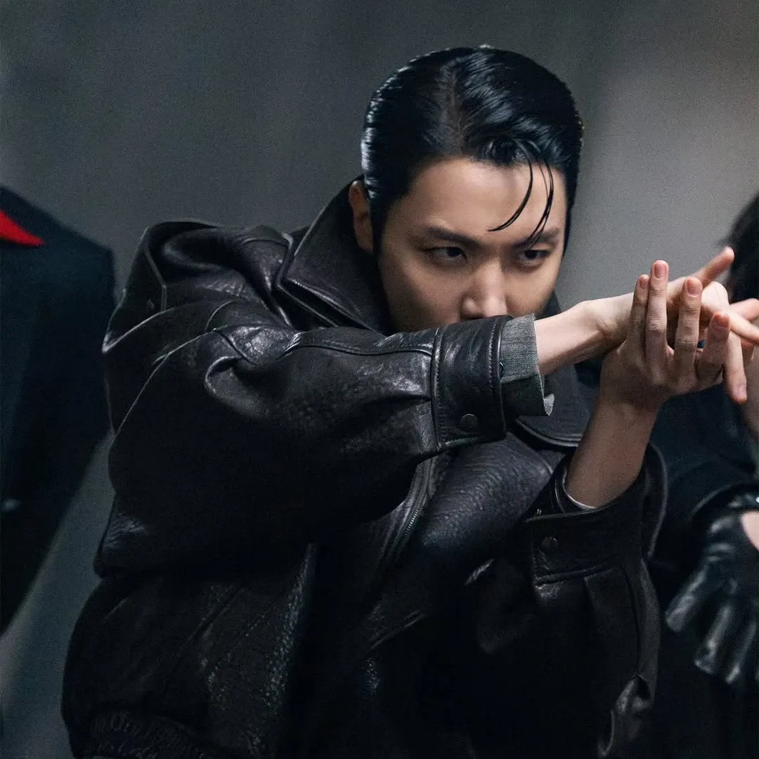 J-hope (防彈少年團)的最新照片