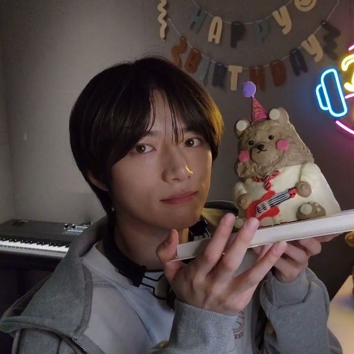 Behind-the-scenes cut of Beomgyu (TOMORROW X TOGETHER)