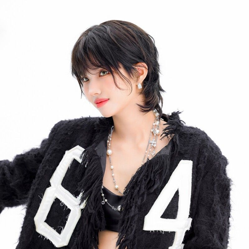 Foto aktivitas terbaru Soyeon (i-dle)
