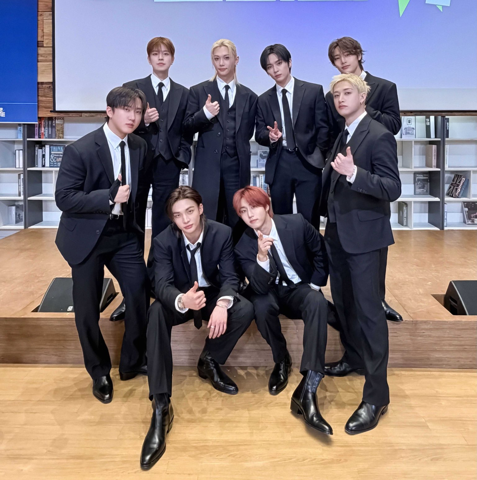 Stray Kids의 비하인드 컷