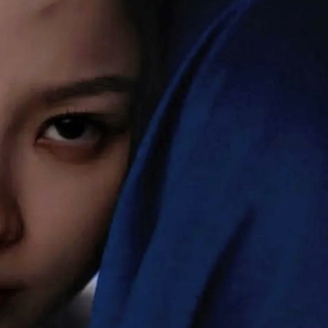 A moment captured by Esther Yu's fan