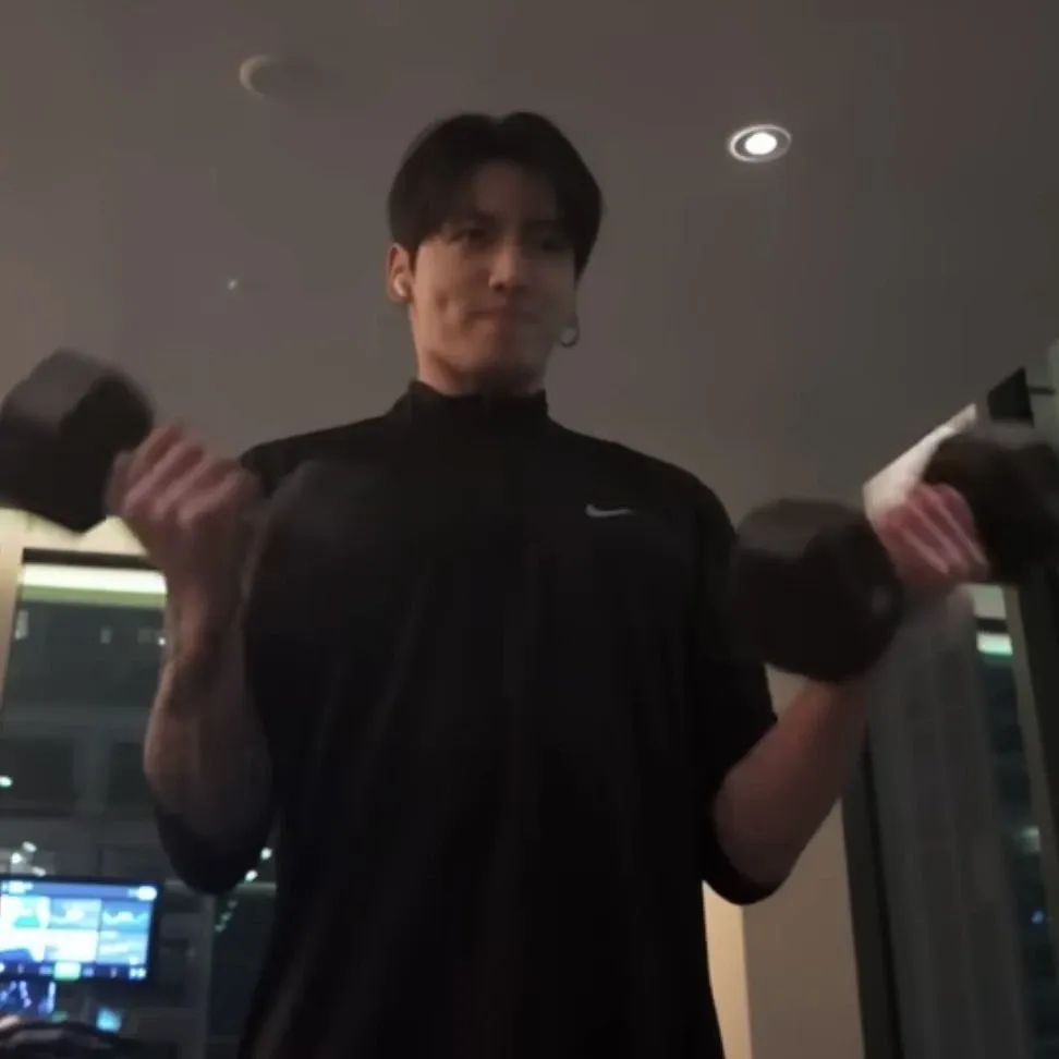 정국 (방탄소년단)의 최신 사진