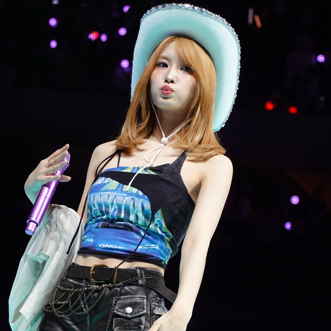 Momo (TWICE)的最新照片