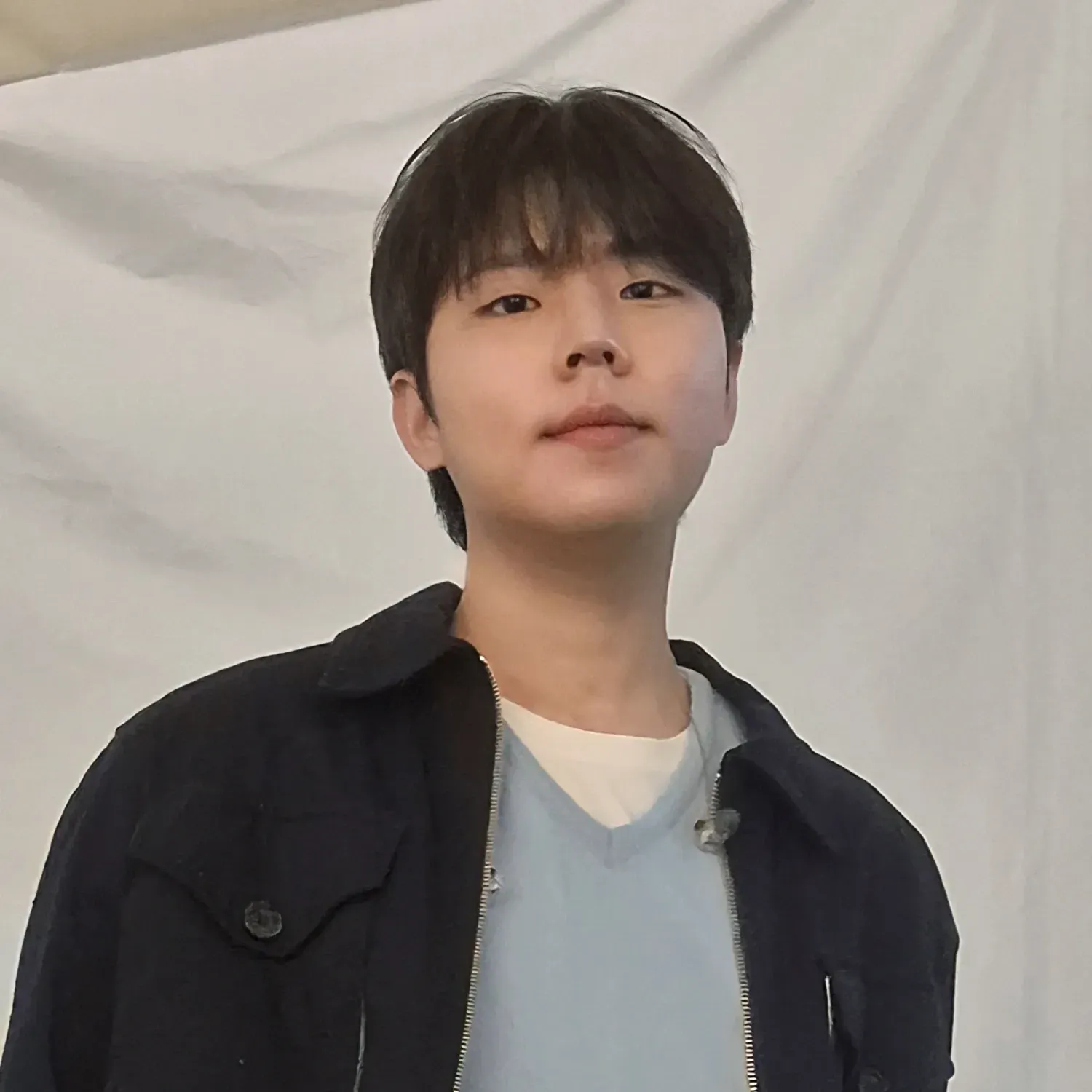 Recent activity shot of Jung Seunghwan