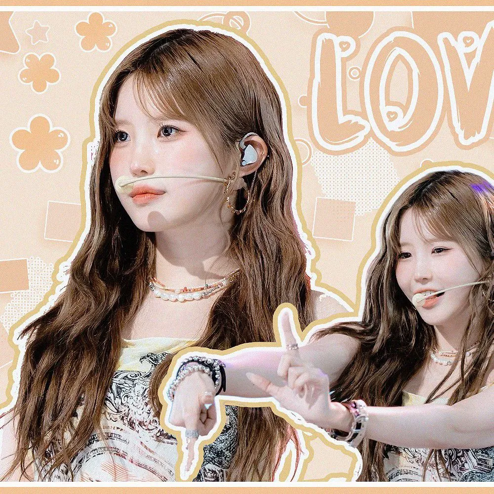 A moment captured by Song Hayoung (fromis_9)'s fan