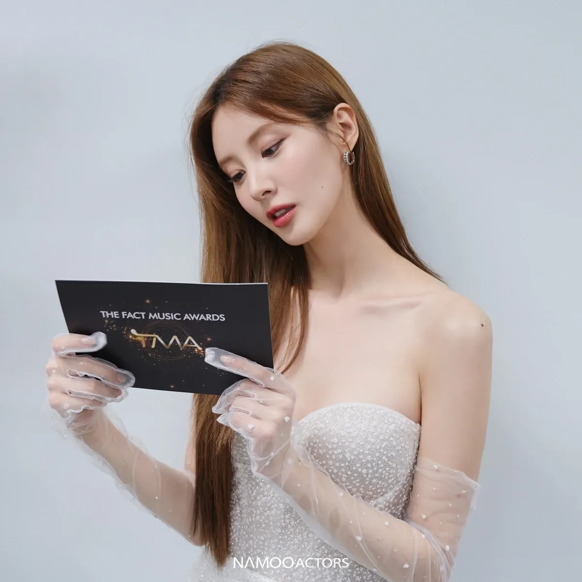 Behind-the-scenes cut of Seohyun (Girls' Generation)
