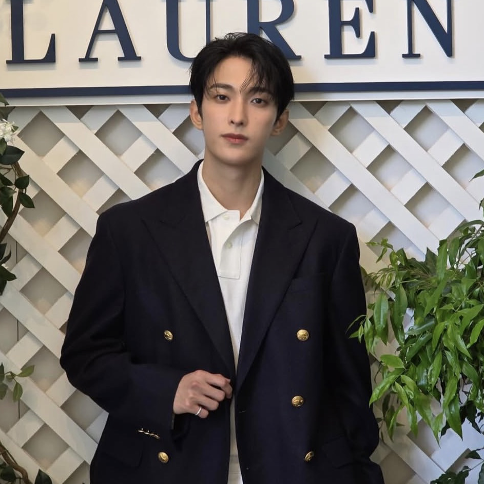 Latest photo of DK (SEVENTEEN)