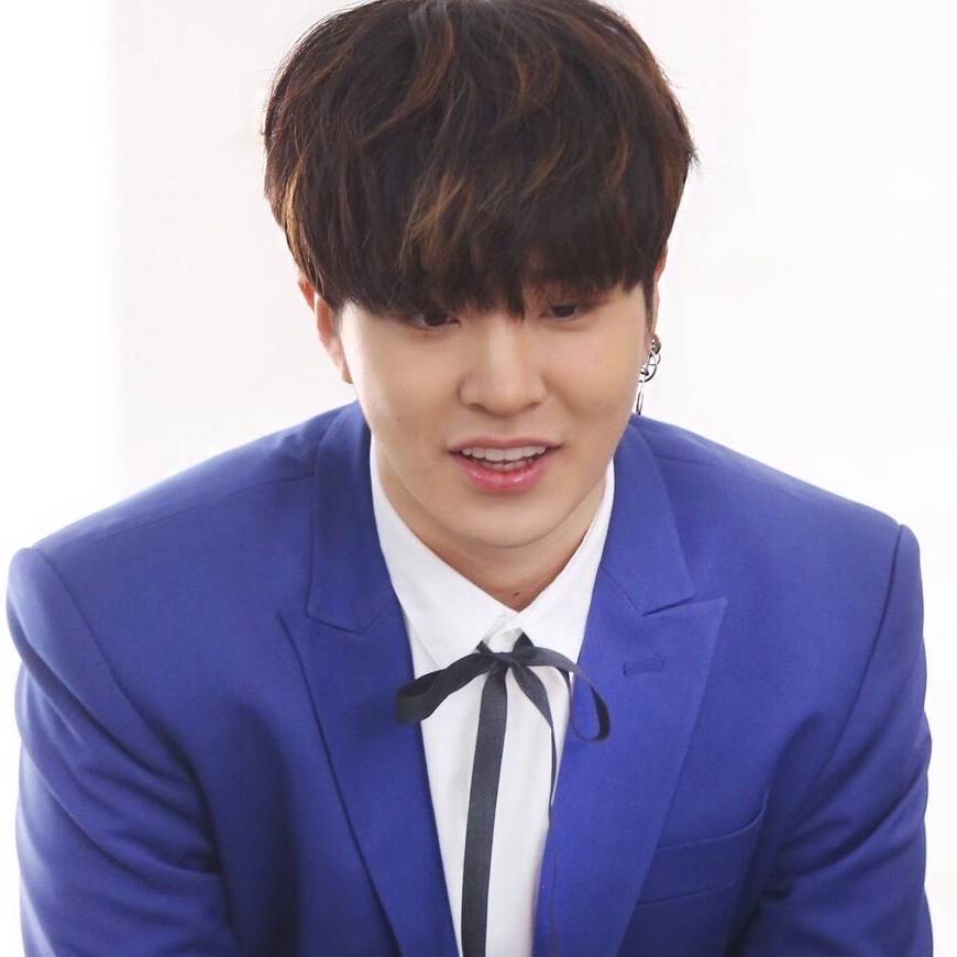 Behind-the-scenes cut of Youngjae (GOT7)