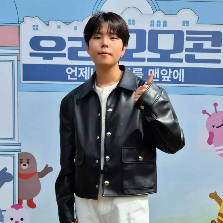 A moment captured by Jung Seunghwan's fan