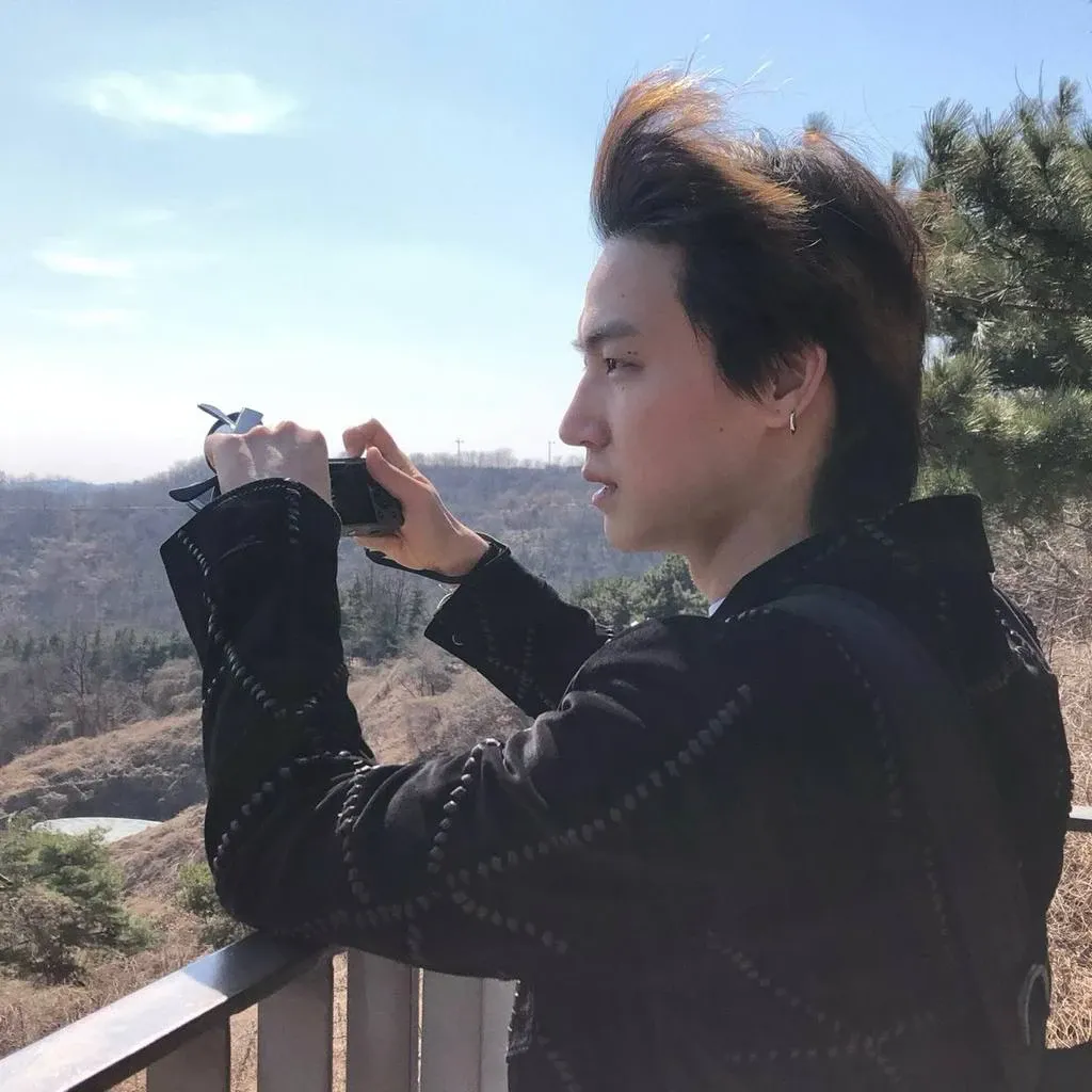 A moment captured by JAY B (GOT7)'s fan