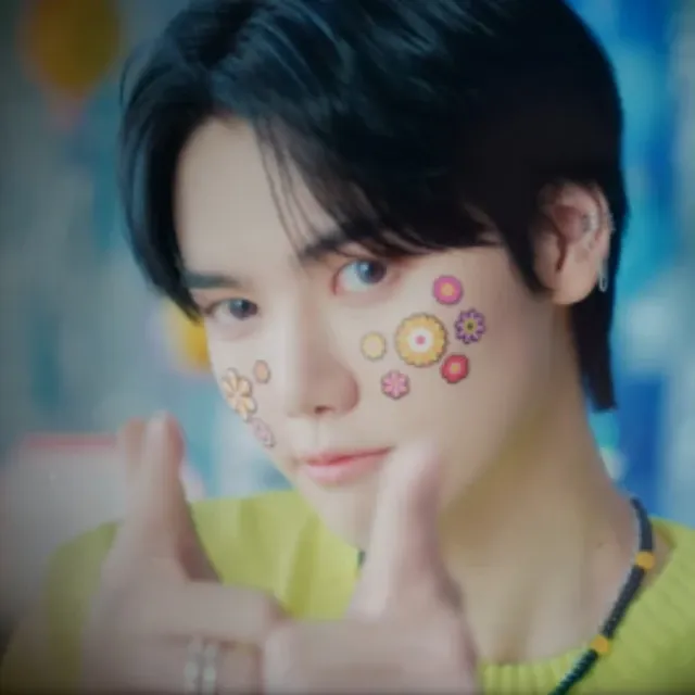 Latest photo of Minhee (CRAVITY)