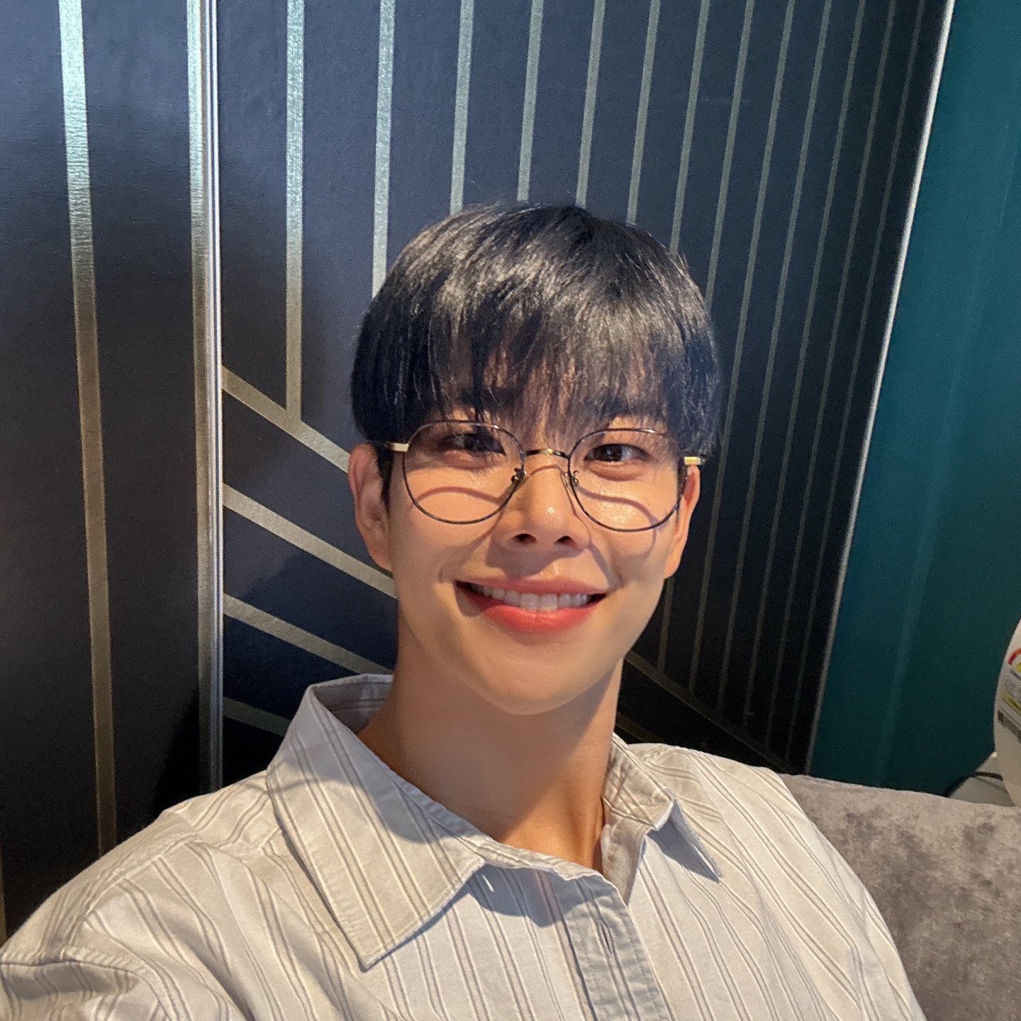 MJ (아스트로)의 비하인드 컷