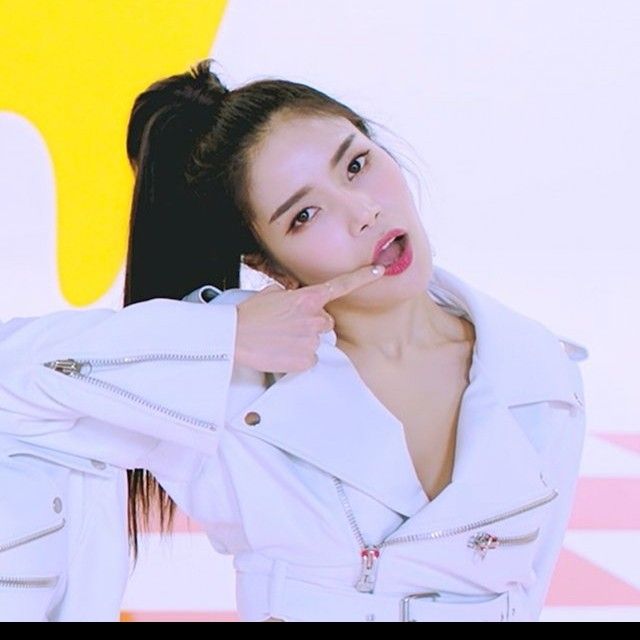 MAMAMOOの最近の活動写真