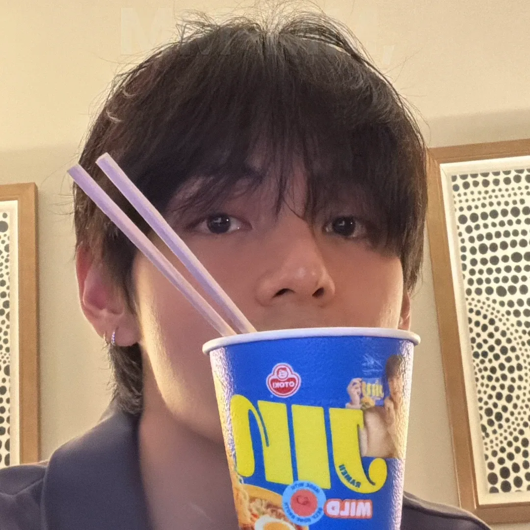 V (BTS)の最新写真