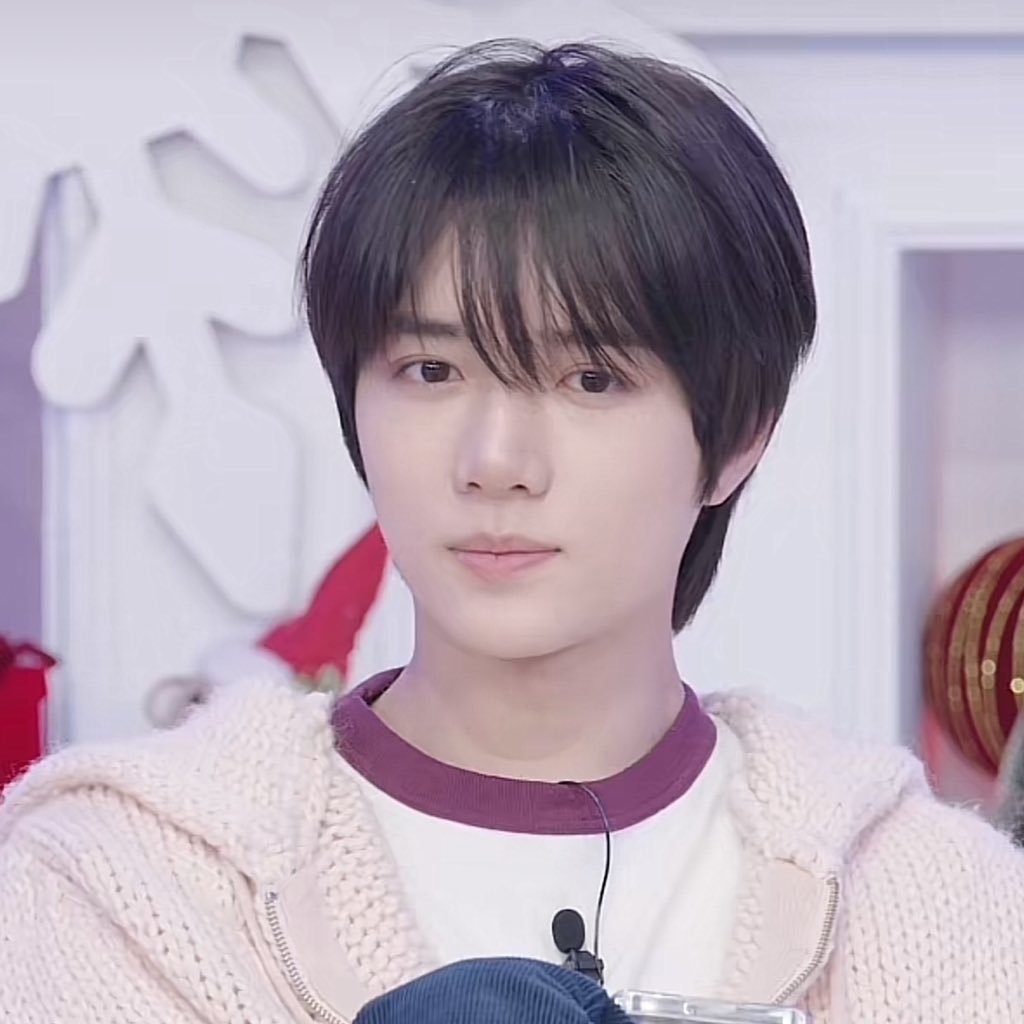 Latest photo of Beomgyu (TOMORROW X TOGETHER)