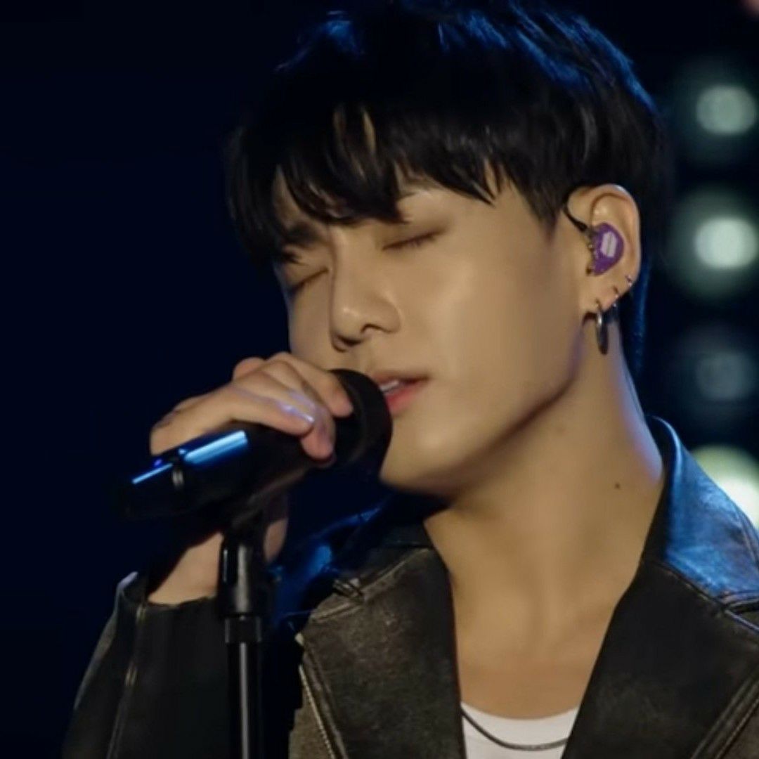 柾國 (防彈少年團)的最新活動照片